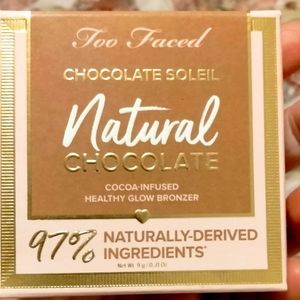 *NWT* Too Faced Natural Chocolate bronzer